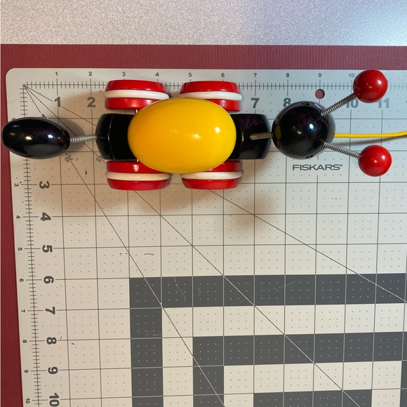 BRIO Wood Ant w/ Rolling Egg Pull Toy 30367 - Picture 8 of 8